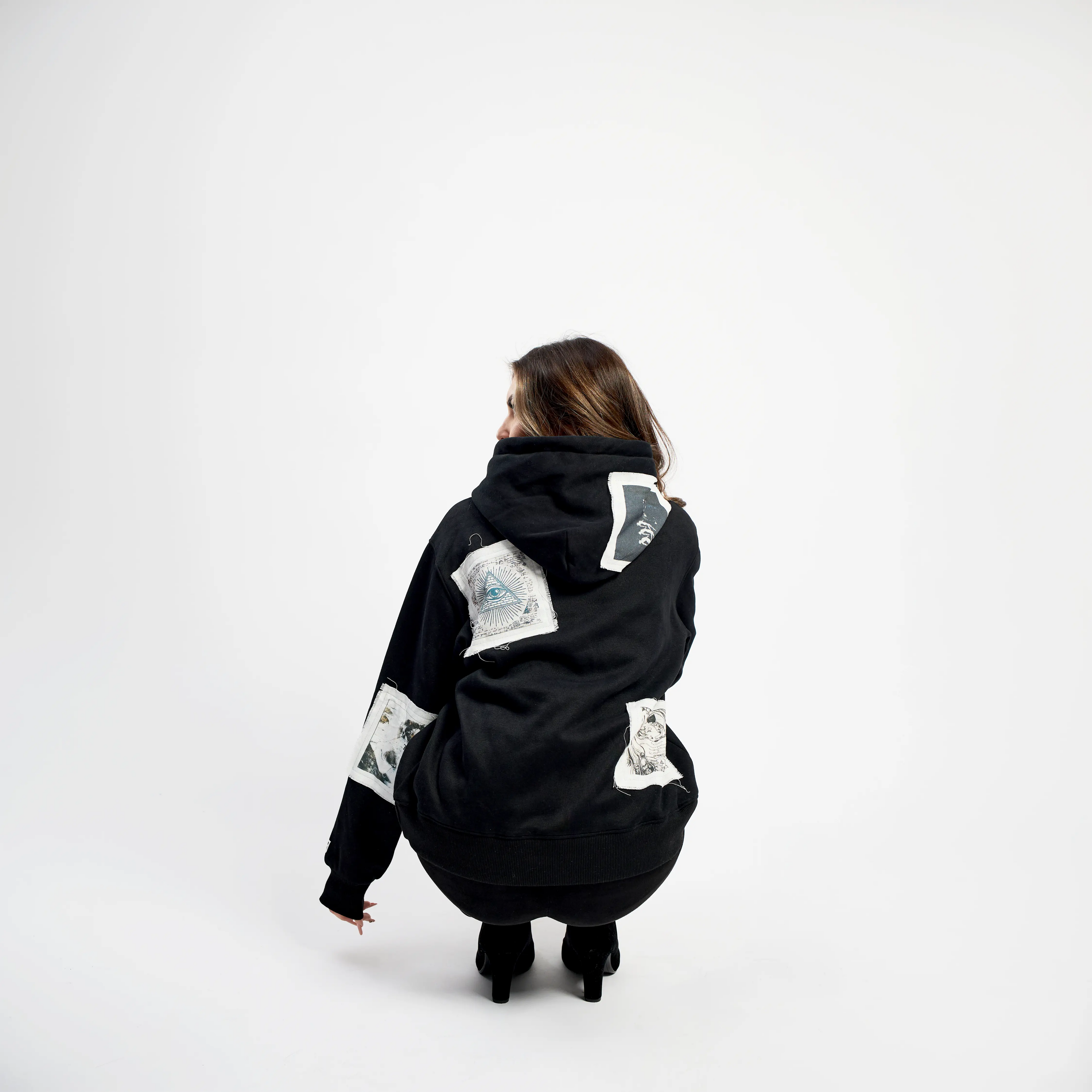 EFFINNI- REBIRTH HOODIE